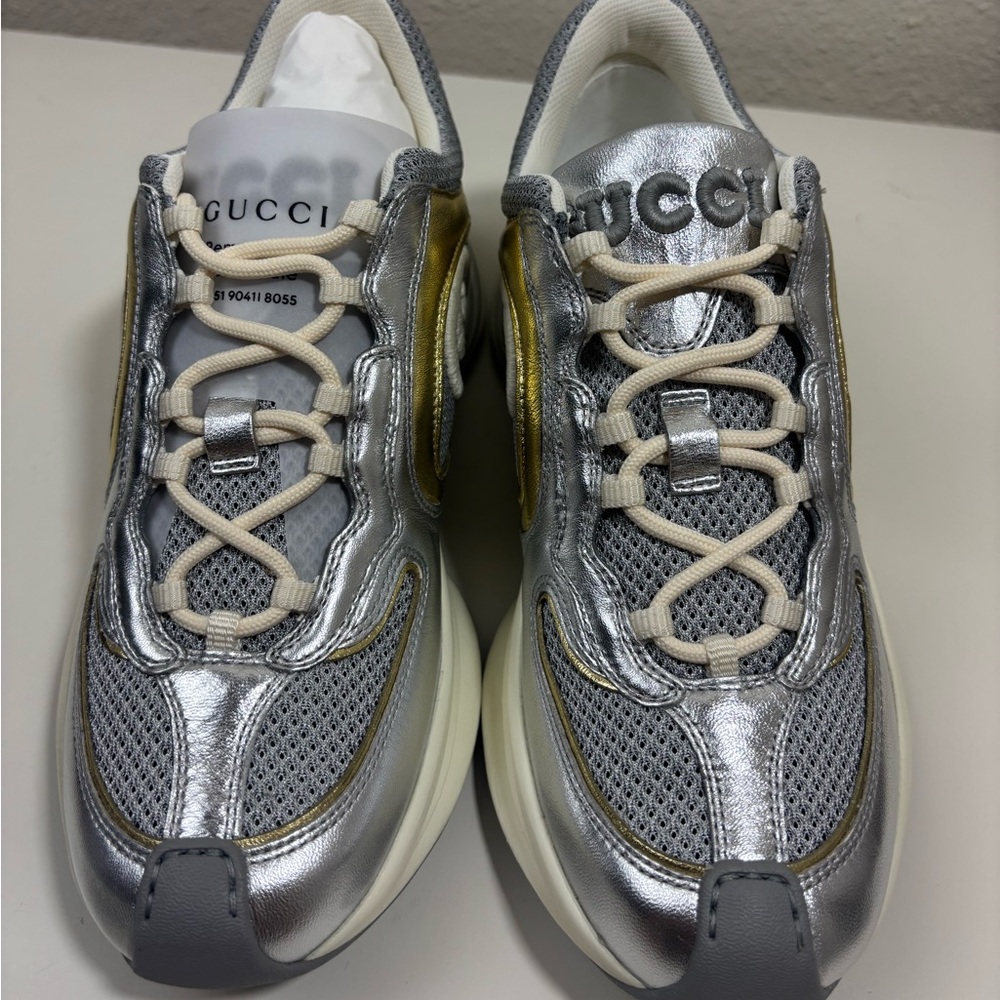 Gucci Run ultralight Low Top Sneakers - Picture 3 of 8